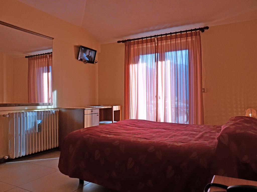 Hotel La Rosa Teglio Eksteriør bilde
