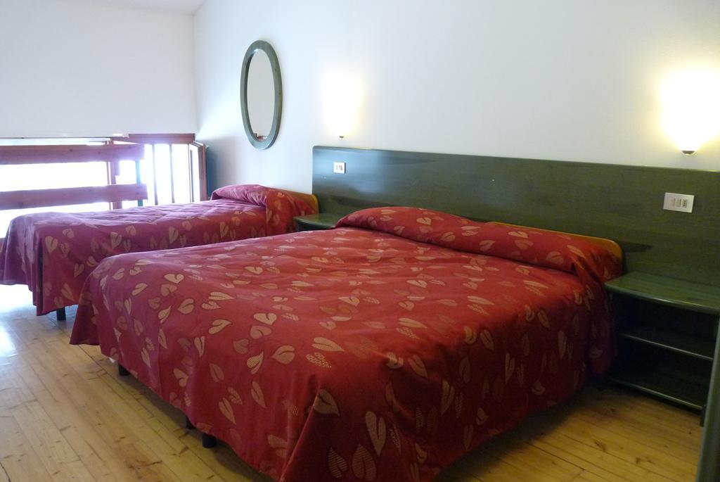 Hotel La Rosa Teglio Eksteriør bilde