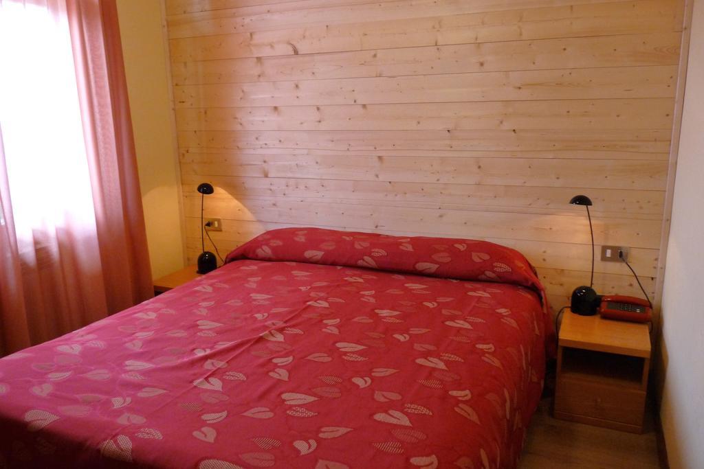Hotel La Rosa Teglio Eksteriør bilde
