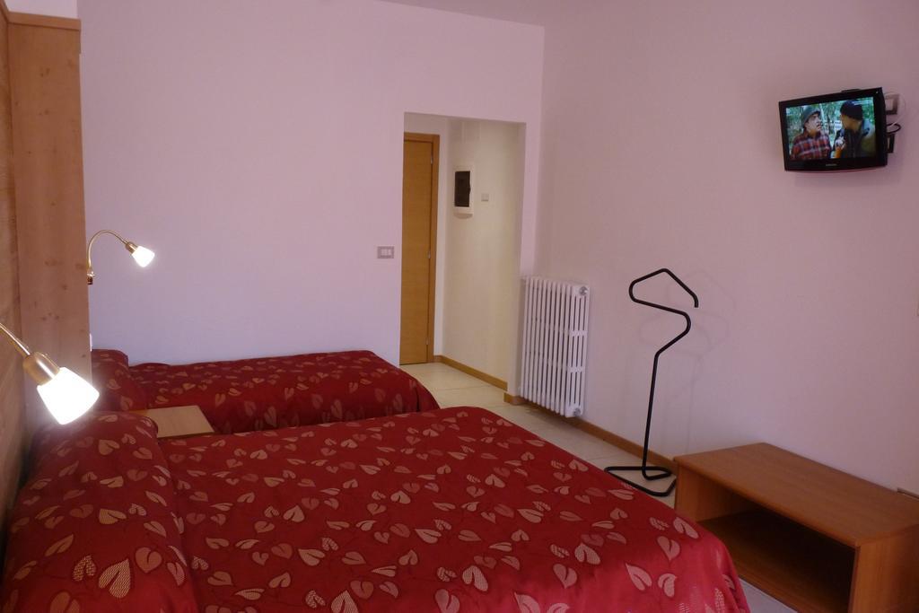 Hotel La Rosa Teglio Eksteriør bilde